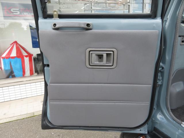 ランドクルーザープラド ＳＸワイド　新品全塗装アンヴィルグレー　ナロー仕様　新品クリスタルレンズ　純正車高　新品クロスカントリーＡＷ　新品ＢＦグッドリッチ製ＡＴタイヤ　新品シートカバー（24枚目）