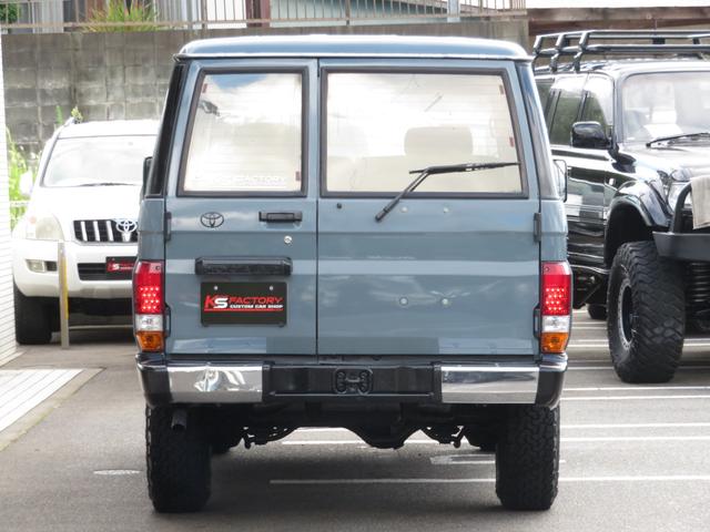 ランドクルーザープラド ＳＸワイド　新品全塗装アンヴィルグレー　ナロー仕様　新品クリスタルレンズ　純正車高　新品クロスカントリーＡＷ　新品ＢＦグッドリッチ製ＡＴタイヤ　新品シートカバー（40枚目）