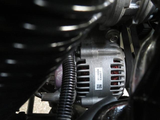 ランドクルーザープラド SXワイド 当社ユーザー買取車 全塗装済黒 新品グリル 社外レンズ 2インチUP 社外ショック 社外AW MTタイヤ 社外マフラー ナルディハンドル シートカバー 社外ナビ Bカメラ ドラレコ ETC キーレス(65枚目)