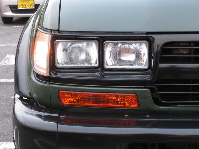 ランドクルーザー８０ ＶＸリミテッド　後期モデル　全塗装済　角目４灯ヘッドライト　３インチＵＰ　ブラッドレーＶ　ジオランダーＭＴタイヤ　左右２本出しマフラー　シートカバー　ＳＤナビ　バックカメラ　ドラレコ　ＥＴＣ　キーレス　ユーザー買取車（29枚目）