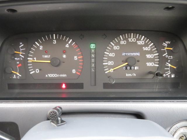 ランドクルーザー８０ ＶＸリミテッド　後期モデル　全塗装済　角目４灯ヘッドライト　３インチＵＰ　ブラッドレーＶ　ジオランダーＭＴタイヤ　左右２本出しマフラー　シートカバー　ＳＤナビ　バックカメラ　ドラレコ　ＥＴＣ　キーレス　ユーザー買取車（43枚目）