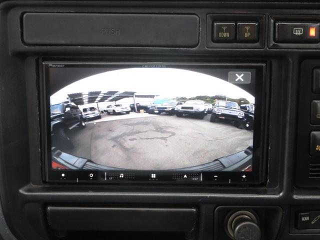 ランドクルーザー８０ ＶＸリミテッド　後期モデル　全塗装済　角目４灯ヘッドライト　３インチＵＰ　ブラッドレーＶ　ジオランダーＭＴタイヤ　左右２本出しマフラー　シートカバー　ＳＤナビ　バックカメラ　ドラレコ　ＥＴＣ　キーレス　ユーザー買取車（49枚目）