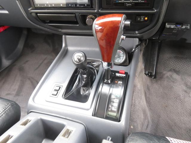 ランドクルーザー８０ ＶＸリミテッド　後期モデル　全塗装済　角目４灯ヘッドライト　３インチＵＰ　ブラッドレーＶ　ジオランダーＭＴタイヤ　左右２本出しマフラー　シートカバー　ＳＤナビ　バックカメラ　ドラレコ　ＥＴＣ　キーレス　ユーザー買取車（52枚目）