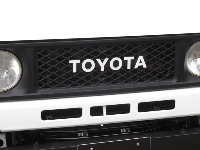 ランドクルーザー70 LX 中期モデル 新品同色全塗装 BJ用グリル 新品前後クロカンバンパー 純正車高 社外ショック 新品ブラッドレーV16インチAW 新品BFグッドリッチ製ATタイヤ 新品黒革調シートカバー 社外HDDナビ(17枚目)