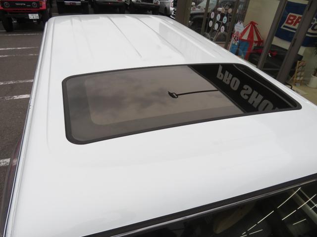 ランドクルーザー70 LX 中期モデル 新品同色全塗装 BJ用グリル 新品前後クロカンバンパー 純正車高 社外ショック 新品ブラッドレーV16インチAW 新品BFグッドリッチ製ATタイヤ 新品黒革調シートカバー 社外HDDナビ(19枚目)