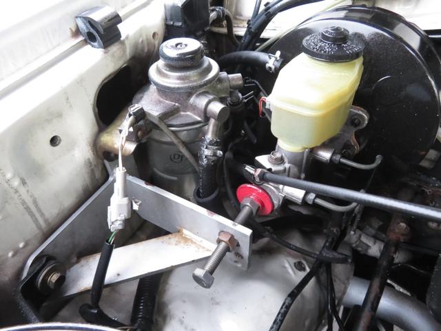 ランドクルーザー70 LX 中期モデル 新品同色全塗装 BJ用グリル 新品前後クロカンバンパー 純正車高 社外ショック 新品ブラッドレーV16インチAW 新品BFグッドリッチ製ATタイヤ 新品黒革調シートカバー 社外HDDナビ(30枚目)