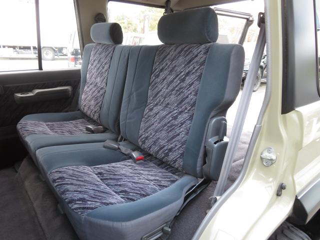 ���E�Z�p���[�g���̃��A�V�[�g�ł��I���ˏグ���ŗl�X�ȃV�[�g�A�����W���\�ł���