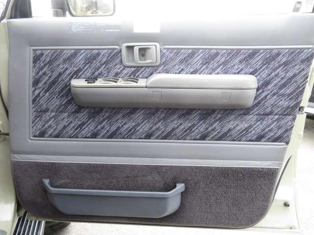 �^�]�ȓ�����I�ƂĂ��L���C�ȏ�Ԃ��ێ����Ă��܂����������N���[�j���O�ς݂ł���