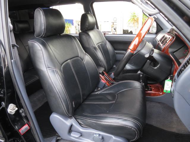 TOYOTA HILUX SURF SSR-X WIDE BODY