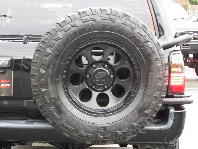 TOYOTA HILUX SURF SSR-X WIDE BODY