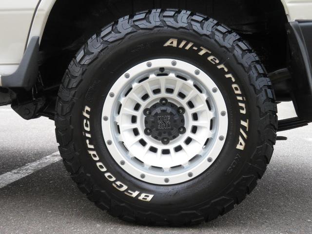 ランドクルーザー７０ ＬＸ　ＬＸ（５名）中期モデル　全塗装済パールホワイト　内装ベージュ　純正車高　ナローボディ　純正グリル　新品当社オリジナル１６インチＡＷ　新品ＢＦグッドリッチ製ＡＴタイヤ　集中ロック　パワーウインド（26枚目）