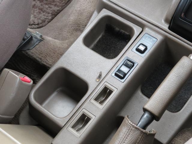 ランドクルーザープラド ＳＸワイド　後期モデル　同色全塗装済　ナロー仕様　新品クリスタルレンズ　２インチＵＰ　社外ショックアブソーバー　新品当社オリジナル１６インチＡＷ　新品ＢＦグッドリッチ製ＡＴタイヤ　社外ナビ　バックカメラ　ＥＴＣ（26枚目）