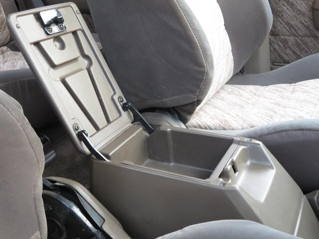 ランドクルーザープラド ＳＸワイド　後期モデル　同色全塗装済　ナロー仕様　新品クリスタルレンズ　２インチＵＰ　社外ショックアブソーバー　新品当社オリジナル１６インチＡＷ　新品ＢＦグッドリッチ製ＡＴタイヤ　社外ナビ　バックカメラ　ＥＴＣ（29枚目）