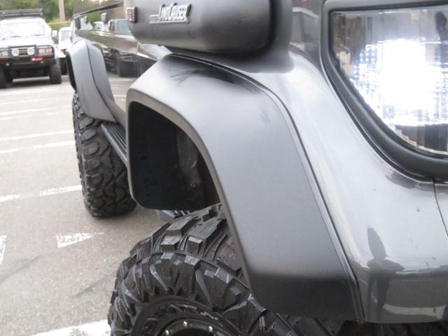 �ЊO�I�[�o�[�t�F���_�[�𑕒����ƂĂ����C���h�ł���I�I