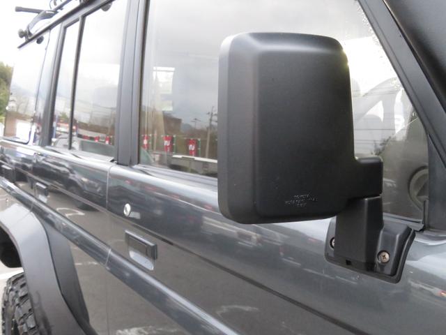 �h�A�~���[��h�A�m�u�͉��������ɓh�蕪���Ă��܂����ׂ��ȏ��܂ŃR�_�����č�荞��ł��܂����