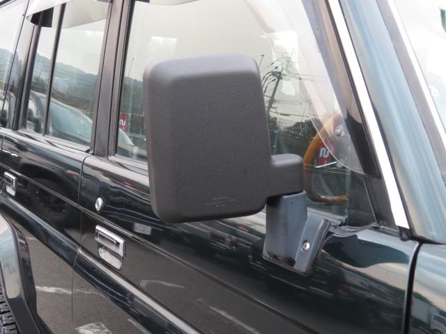 �h�A�~���[�͉��������ɓh�蕪���Ă��܂����ׂ��ȏ��܂ŃR�_�����č�荞��ł��܂����