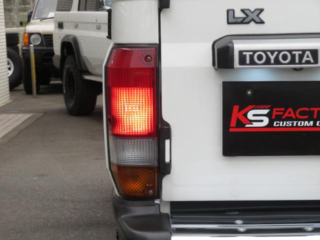 ランドクルーザー７０ ＬＸ　前後リーフ最終型　７６フェイス　ＢＪグリル　フェンダーミラー　リフトＵＰ公認済　新品ＤＥＡＮ製ＡＷ　新品ジオランダーＭＴタイヤ　社外ＳＤナビ　フルセグＴＶ　Ｂｌｕｅｔｏｏｔｈ対応　バックカメラ　ＥＴＣ（38枚目）