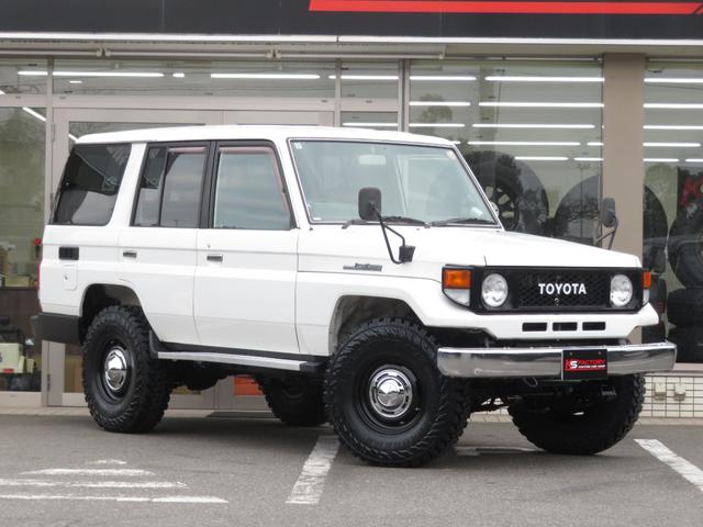 ランドクルーザー７０ ＬＸ　前後リーフ最終型　７６フェイス　ＢＪグリル　フェンダーミラー　リフトＵＰ公認済　新品ＤＥＡＮ製ＡＷ　新品ジオランダーＭＴタイヤ　社外ＳＤナビ　フルセグＴＶ　Ｂｌｕｅｔｏｏｔｈ対応　バックカメラ　ＥＴＣ（44枚目）