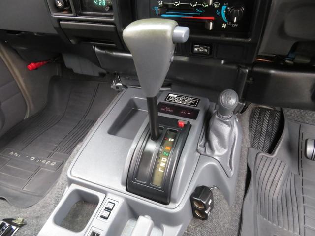 ランドクルーザー７０ ＬＸ　前後リーフ最終型　７６フェイス　ＢＪグリル　フェンダーミラー　リフトＵＰ公認済　新品ＤＥＡＮ製ＡＷ　新品ジオランダーＭＴタイヤ　社外ＳＤナビ　フルセグＴＶ　Ｂｌｕｅｔｏｏｔｈ対応　バックカメラ　ＥＴＣ（55枚目）