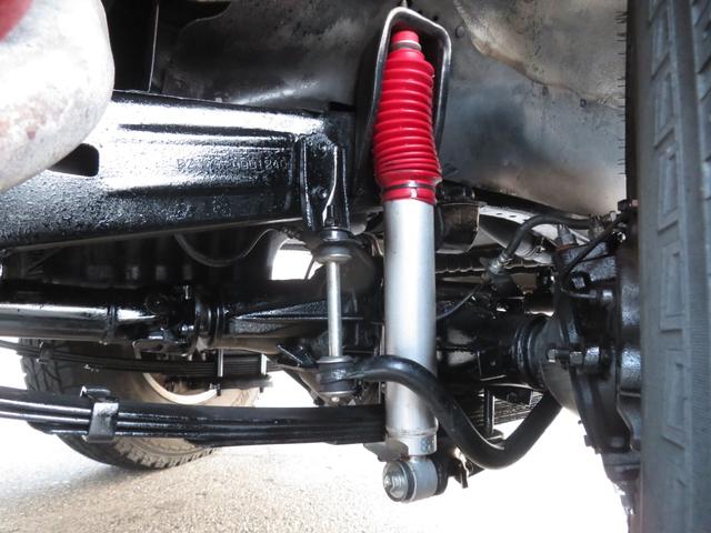 ランドクルーザー７０ ＬＸ　ＰＸ－１０ネオクラシック仕様　５速ＭＴ　全塗装済　社外ターボ付　社外ショック　社外１６インチＡＷ　ジオランダーＡＴタイヤ　社外ＳＤナビ　フルセグＴＶ　Ｂｌｕｅｔｏｏｔｈ対応　シートカバー　キーレス（14枚目）