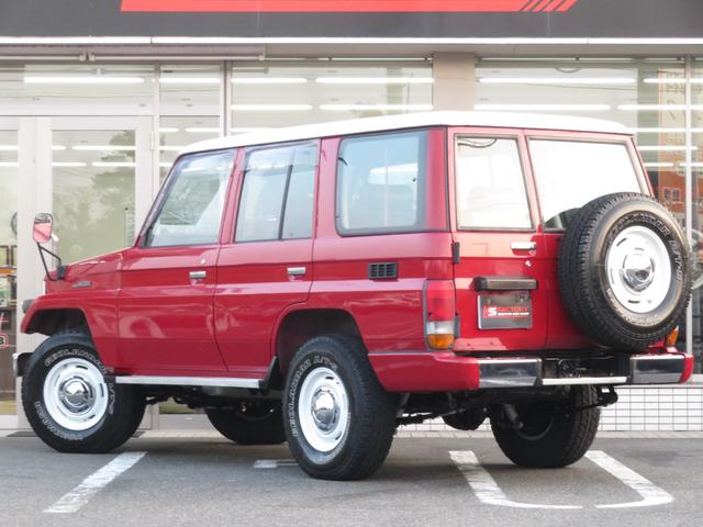 ランドクルーザー７０ ＬＸ　ＰＸ－１０ネオクラシック仕様　５速ＭＴ　全塗装済　社外ターボ付　社外ショック　社外１６インチＡＷ　ジオランダーＡＴタイヤ　社外ＳＤナビ　フルセグＴＶ　Ｂｌｕｅｔｏｏｔｈ対応　シートカバー　キーレス（31枚目）