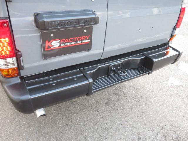 ランドクルーザープラド ＥＸ５　新品全塗装ミディアムグレーＩＩ　新品クリスタルレンズ　純正車高　新品ＤＥＡＮ製クロスカントリー１６インチＡＷ　新品ＢＦグッドリッチ製ＡＴタイヤ　サスペンションシート　ＥＴＣ　サンルーフ（38枚目）