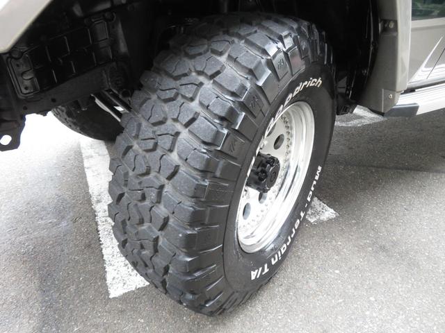 ランドクルーザー７０ ＺＸ　５速ＭＴ　ユーザー下取り車　純正車高　フォグランプ　ガードバンパー　社外ＡＷ５本　ＢＦグッドリッチ製ＭＴタイヤ　社外ＳＤナビ　フルセグＴＶ　Ｂｌｕｅｔｏｏｔｈ対応　バックカメラ　サンルーフ　ＥＴＣ（27枚目）