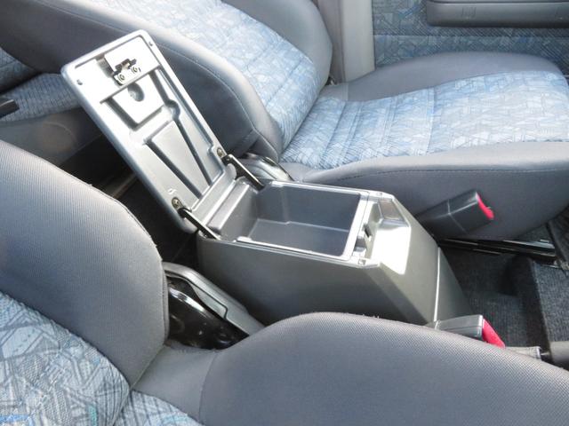 ランドクルーザー７０ ＺＸ　５速ＭＴ　ユーザー下取り車　純正車高　フォグランプ　ガードバンパー　社外ＡＷ５本　ＢＦグッドリッチ製ＭＴタイヤ　社外ＳＤナビ　フルセグＴＶ　Ｂｌｕｅｔｏｏｔｈ対応　バックカメラ　サンルーフ　ＥＴＣ（50枚目）