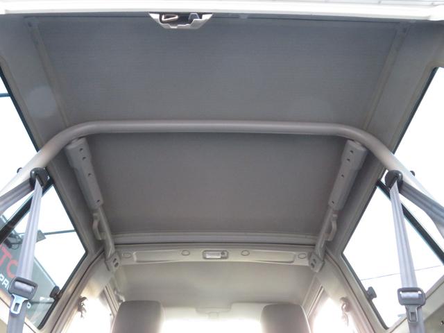 ランドクルーザー７０ ＺＸ　ＺＸ（５名）　５速マニュアル　ユーザー下取り車　前後クロカンバンパー　リフトＵＰ公認済み　新品ブラッドレーＶ１６インチＡＷ　新品ジオランダーＭＴ　　社外ＳＤナビ　フルセグＴＶ　Ｂｌｕｅｔｏｏｔｈ対応（15枚目）