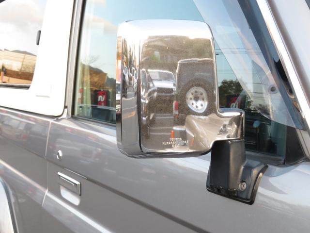 ランドクルーザー７０ ＺＸ　ＺＸ（５名）　５速マニュアル　ユーザー下取り車　前後クロカンバンパー　リフトＵＰ公認済み　新品ブラッドレーＶ１６インチＡＷ　新品ジオランダーＭＴ　　社外ＳＤナビ　フルセグＴＶ　Ｂｌｕｅｔｏｏｔｈ対応（34枚目）