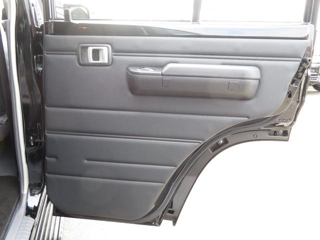 ランドクルーザー７０ ＡＸ　ＡＸ　登録済未使用車　フルノーマル　ＳＤナビ　Ｂｌｕｅｔｏｏｔｈ対応　地デジ　バックカメラ　ＥＴＣ　デフロック　リアヒーター　トヨタセーフティセンス　キーレス　純正マット　前後ドラレコ　コーティング済（19枚目）