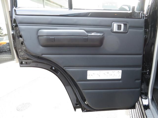 ランドクルーザー７０ ＡＸ　ＡＸ　登録済未使用車　フルノーマル　ＳＤナビ　Ｂｌｕｅｔｏｏｔｈ対応　地デジ　バックカメラ　ＥＴＣ　デフロック　リアヒーター　トヨタセーフティセンス　キーレス　純正マット　前後ドラレコ　コーティング済（20枚目）