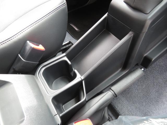 ランドクルーザー７０ ＡＸ　ＡＸ　登録済未使用車　フルノーマル　ＳＤナビ　Ｂｌｕｅｔｏｏｔｈ対応　地デジ　バックカメラ　ＥＴＣ　デフロック　リアヒーター　トヨタセーフティセンス　キーレス　純正マット　前後ドラレコ　コーティング済（55枚目）