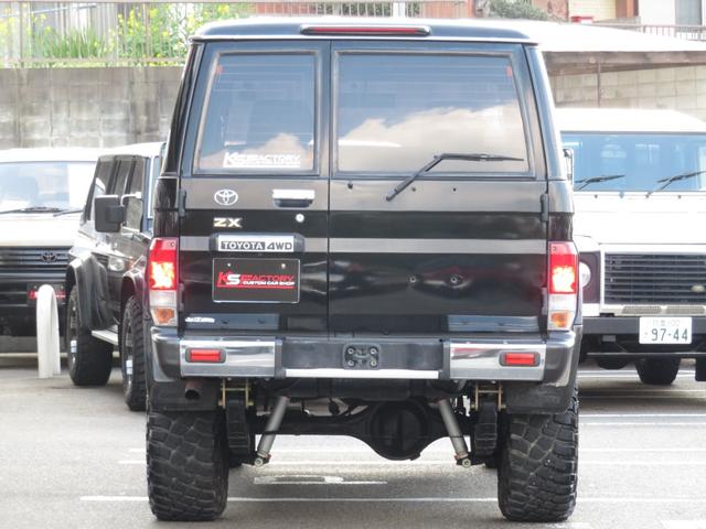 ���A�r���[�I����ȎԂ��O�𑖂��Ă�����v�킸�A���čs�������Ȃ�܂��ˁ�