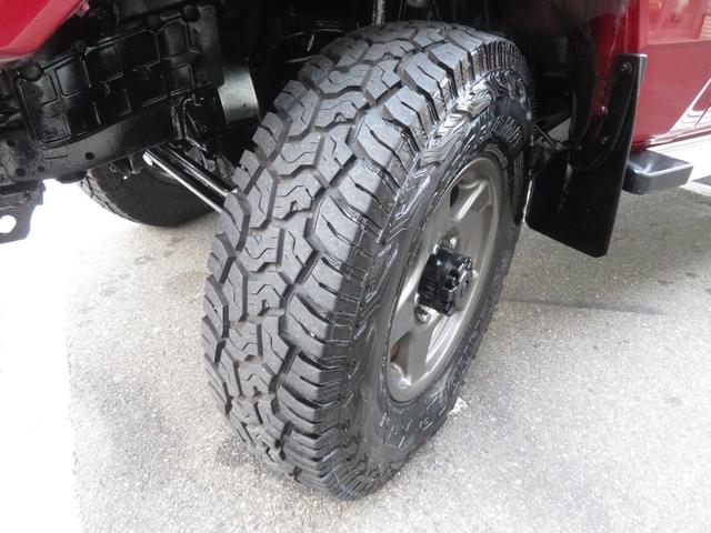 ランドクルーザー70 LX LX(5名) ユーザー買取車 5速マニュアル ブラッドレーV ATタイヤ HIDライト 新品テールレンズ 社外SDナビ Bluetooth対応 地デジTV 社外スピーカー 追加メーター ETC(10枚目)