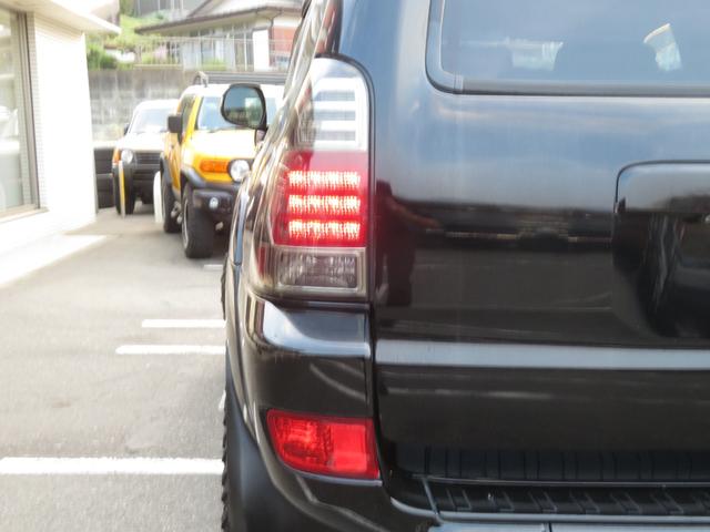 �X���[�N�^�C�v�̂k�d�c�e�[�c�����Y�Ɍ����ς݂ł���