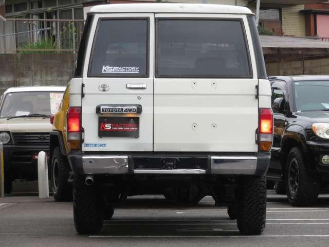 ���A�r���[�I����ȎԂ��O�𑖂��Ă�����v�킸�A���čs�������Ȃ�܂��ˁ�