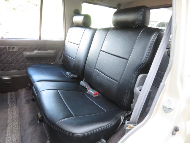 1996 Toyota Land Cruiser Prado 70 SX Wide photo 9