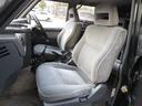 助手席も特に気になるダメージもなくキレイな状態を維持しております。