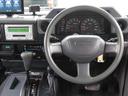 ハンドル周り!スレ等も少なく、特に気になるダメージもありません♪普通車に比べて視界も高く、運転もしやすいですよ☆女性オーナー様も多いです!