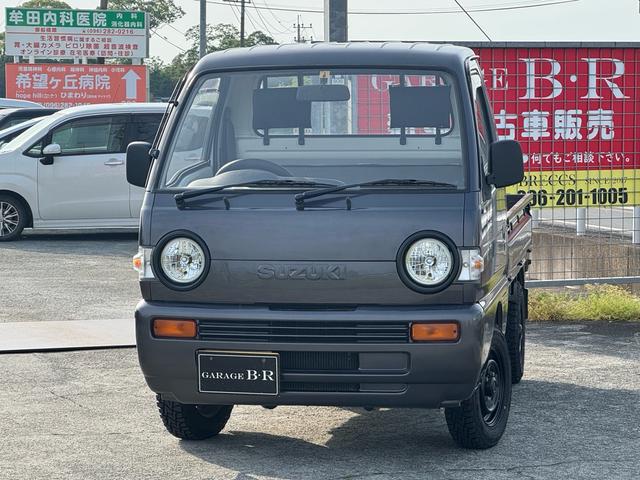 キャリイトラック ＫＵ　全塗装済み　ホイールブラック塗装　マット新品　フロントスピーカー　ＣＤデッキ　４速マニュアル　エアコン（2枚目）