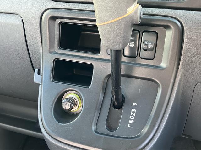 ピクシスバン 　ターボ　ハイルーフ　インパネオートマ　ＥＴＣ　キーレス　ナビ　ワンセグＴＶ　バックカメラ　電動格納ミラー　バイザー　プライバシーガラス（36枚目）