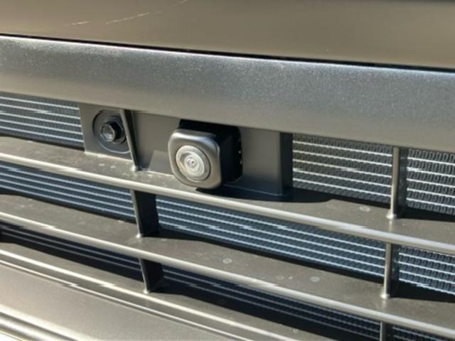 ハイエースバン ロングスーパーＧＬ　アースカラーパッケージ　両側電動スライドドア　スマートキー　レーンアシスト　オートＬＥＤライト　オートマチックハイビーム　ＡＣ１００Ｖ　パノラミックビューモニター　デジタルインナーミラー　寒冷地仕様（3枚目）