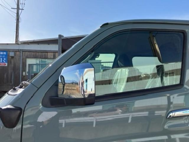 ハイエースバン ロングスーパーＧＬ　アースカラーパッケージ　両側電動スライドドア　スマートキー　レーンアシスト　オートＬＥＤライト　オートマチックハイビーム　ＡＣ１００Ｖ　パノラミックビューモニター　デジタルインナーミラー　寒冷地仕様（7枚目）