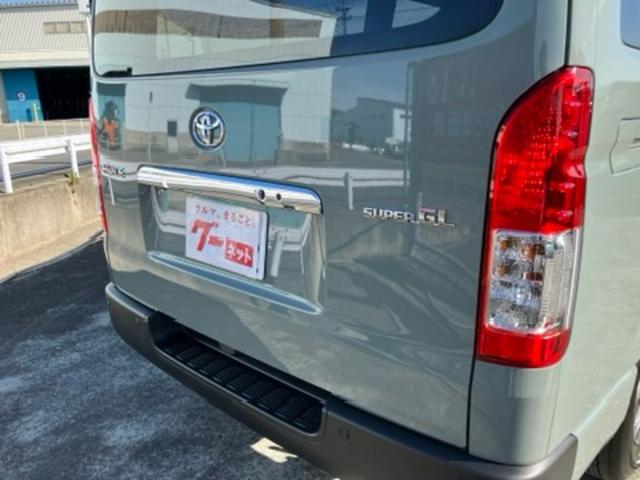 ハイエースバン ロングスーパーＧＬ　アースカラーパッケージ　両側電動スライドドア　スマートキー　レーンアシスト　オートＬＥＤライト　オートマチックハイビーム　ＡＣ１００Ｖ　パノラミックビューモニター　デジタルインナーミラー　寒冷地仕様（13枚目）