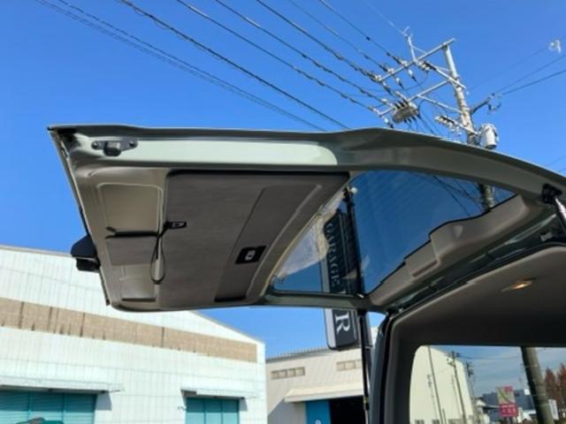 ハイエースバン ロングスーパーＧＬ　アースカラーパッケージ　両側電動スライドドア　スマートキー　レーンアシスト　オートＬＥＤライト　オートマチックハイビーム　ＡＣ１００Ｖ　パノラミックビューモニター　デジタルインナーミラー　寒冷地仕様（14枚目）