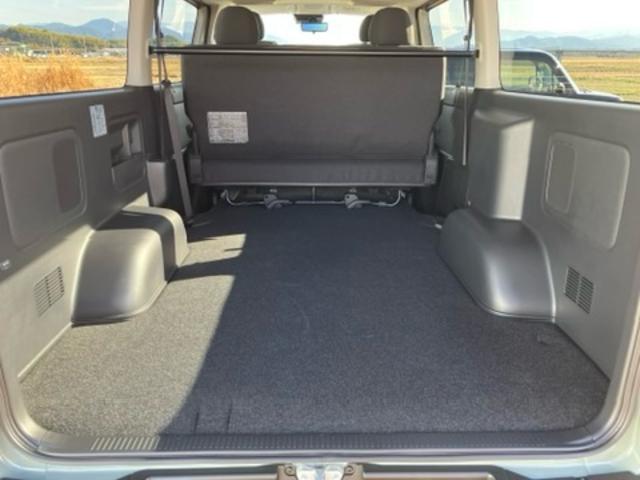 ハイエースバン ロングスーパーＧＬ　アースカラーパッケージ　両側電動スライドドア　スマートキー　レーンアシスト　オートＬＥＤライト　オートマチックハイビーム　ＡＣ１００Ｖ　パノラミックビューモニター　デジタルインナーミラー　寒冷地仕様（17枚目）