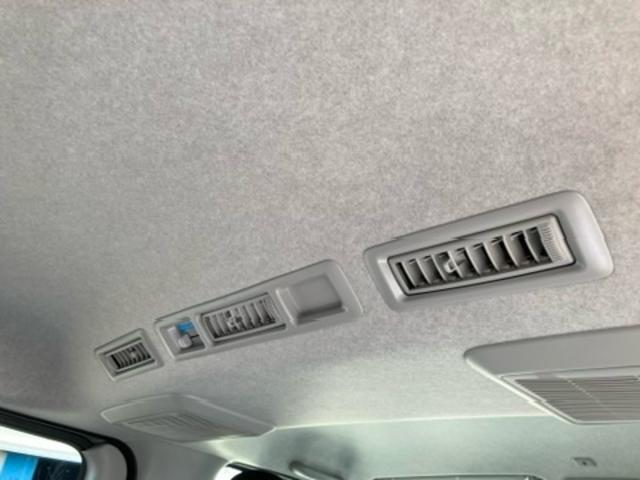 ハイエースバン ロングスーパーＧＬ　アースカラーパッケージ　両側電動スライドドア　スマートキー　レーンアシスト　オートＬＥＤライト　オートマチックハイビーム　ＡＣ１００Ｖ　パノラミックビューモニター　デジタルインナーミラー　寒冷地仕様（30枚目）