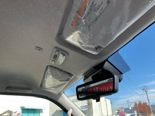 ハイエースバン ロングスーパーＧＬ　アースカラーパッケージ　両側電動スライドドア　スマートキー　レーンアシスト　オートＬＥＤライト　オートマチックハイビーム　ＡＣ１００Ｖ　パノラミックビューモニター　デジタルインナーミラー　寒冷地仕様（50枚目）