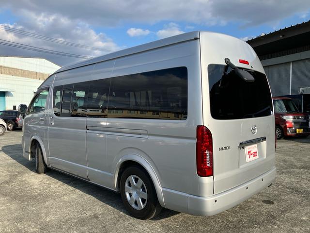 ハイエースバン 　キャンピング　８ナンバー　５人乗り　ガソリン車　ナビ　ＴＶ　バックカメラ新品　Ｂｌｕｅｔｏｏｔｈ　フロアマット新品　ハンドル新品　ＥＴＣ　ＬＥＤヘッドライト　キーレス　ロング　ハイルーフ（10枚目）